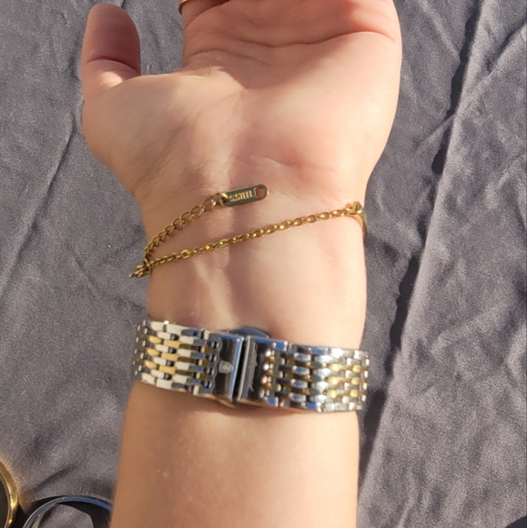 Luxury Two-Tone Timeless Watch Capsule Wardrobe Must-Have Piece - Picture 7 of 7